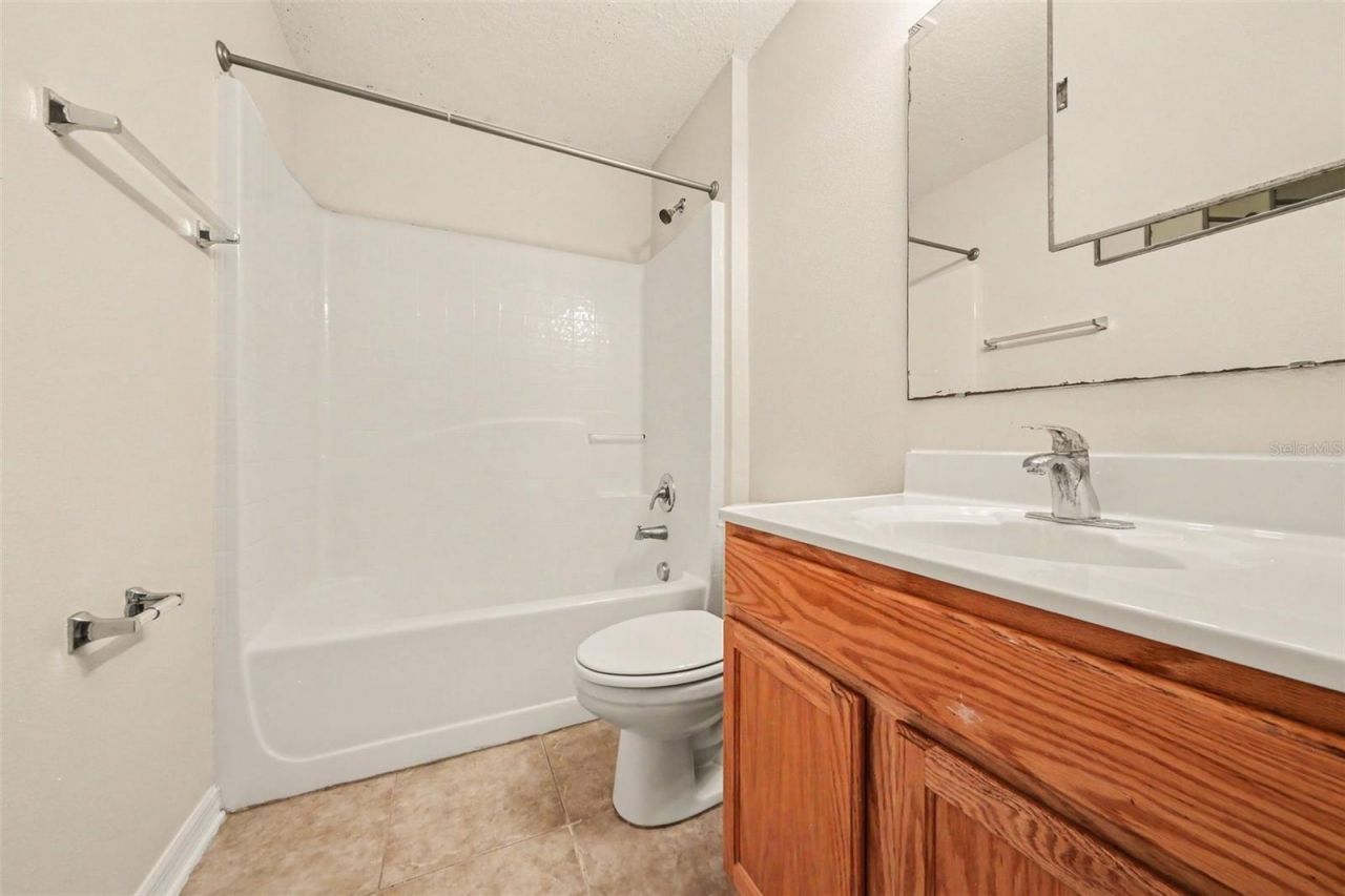 2122 Aitkin Loop , Leesburg, FL 34748 Photo
