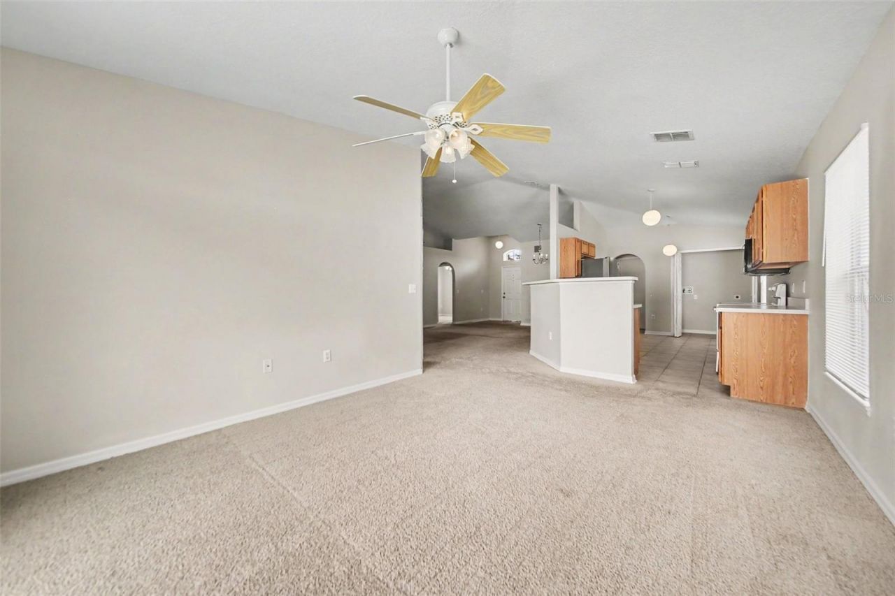 2122 Aitkin Loop , Leesburg, FL 34748 Photo