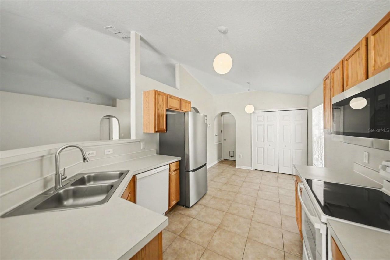 2122 Aitkin Loop , Leesburg, FL 34748 Photo