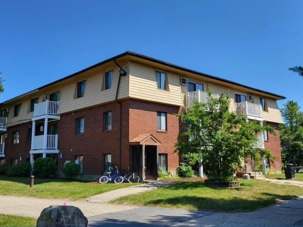 213 Lita Lane, Unit 213, Newmarket, NH 03857