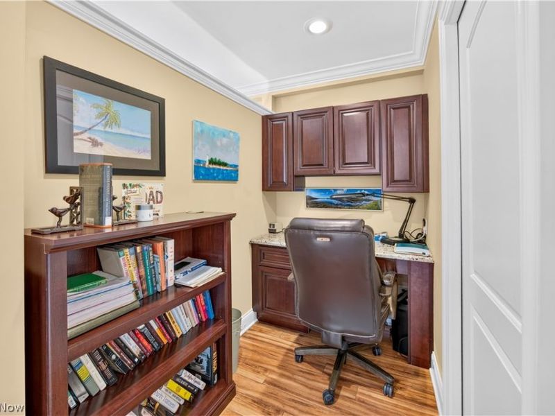 19425 Van Aken Boulevard, Unit 302, Shaker Heights, OH 44122 Photo 16