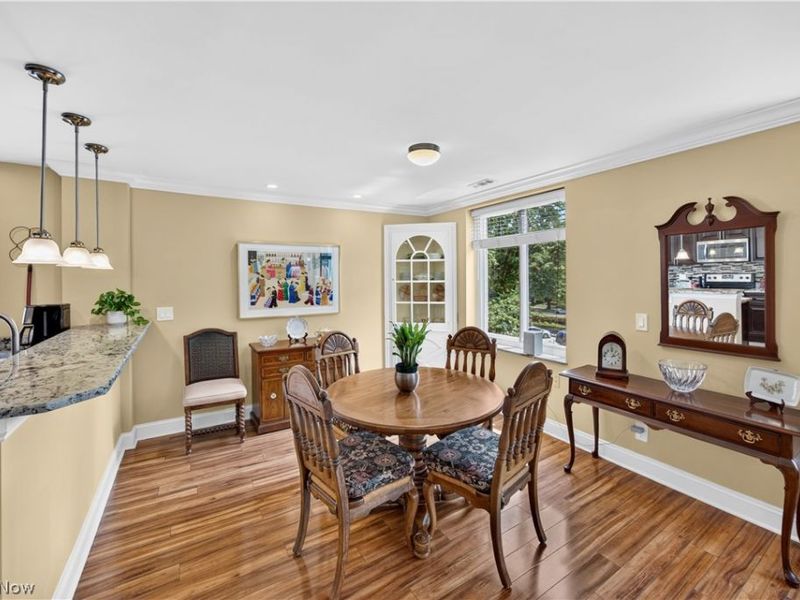 19425 Van Aken Boulevard, Unit 302, Shaker Heights, OH 44122 Photo 6