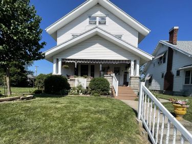 143 Irvington Avenue, Bradford, OH 45308