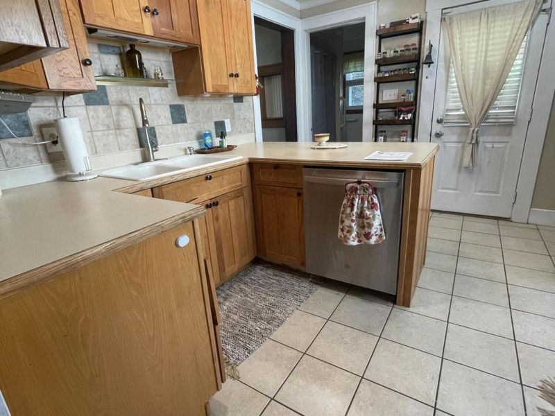 143 Irvington Avenue, Bradford, OH 45308 Photo 24