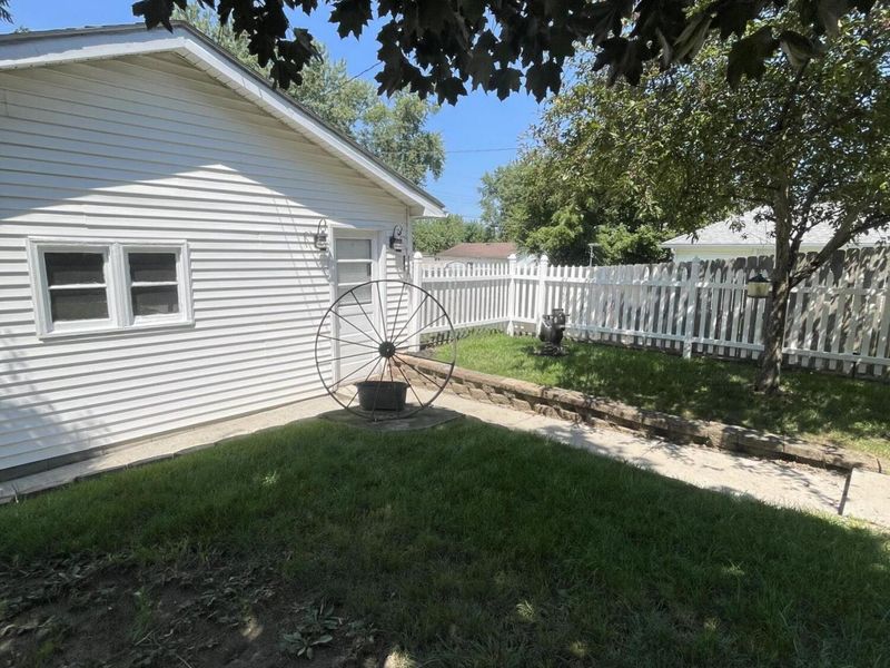 143 Irvington Avenue, Bradford, OH 45308 Photo 59