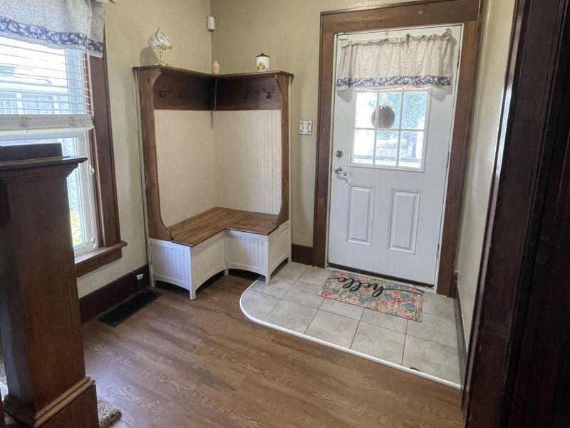 143 Irvington Avenue, Bradford, OH 45308 Photo 9