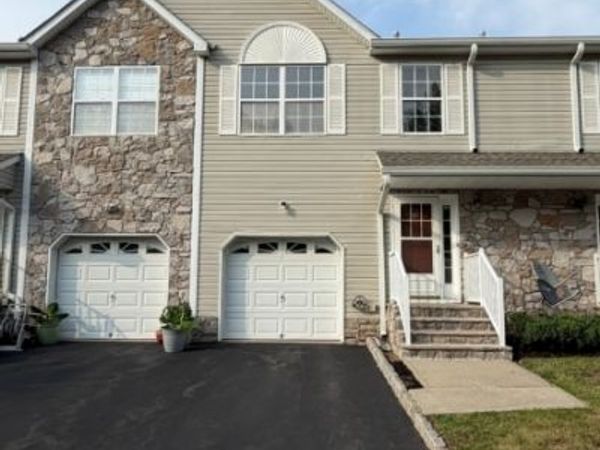 36 Mindy Dr, Franklin, NJ 08873