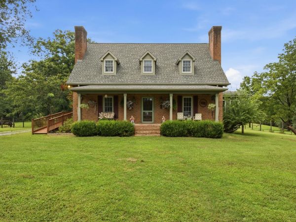 1376 Dividing Ridge Rd, Goodlettsville, TN 37072