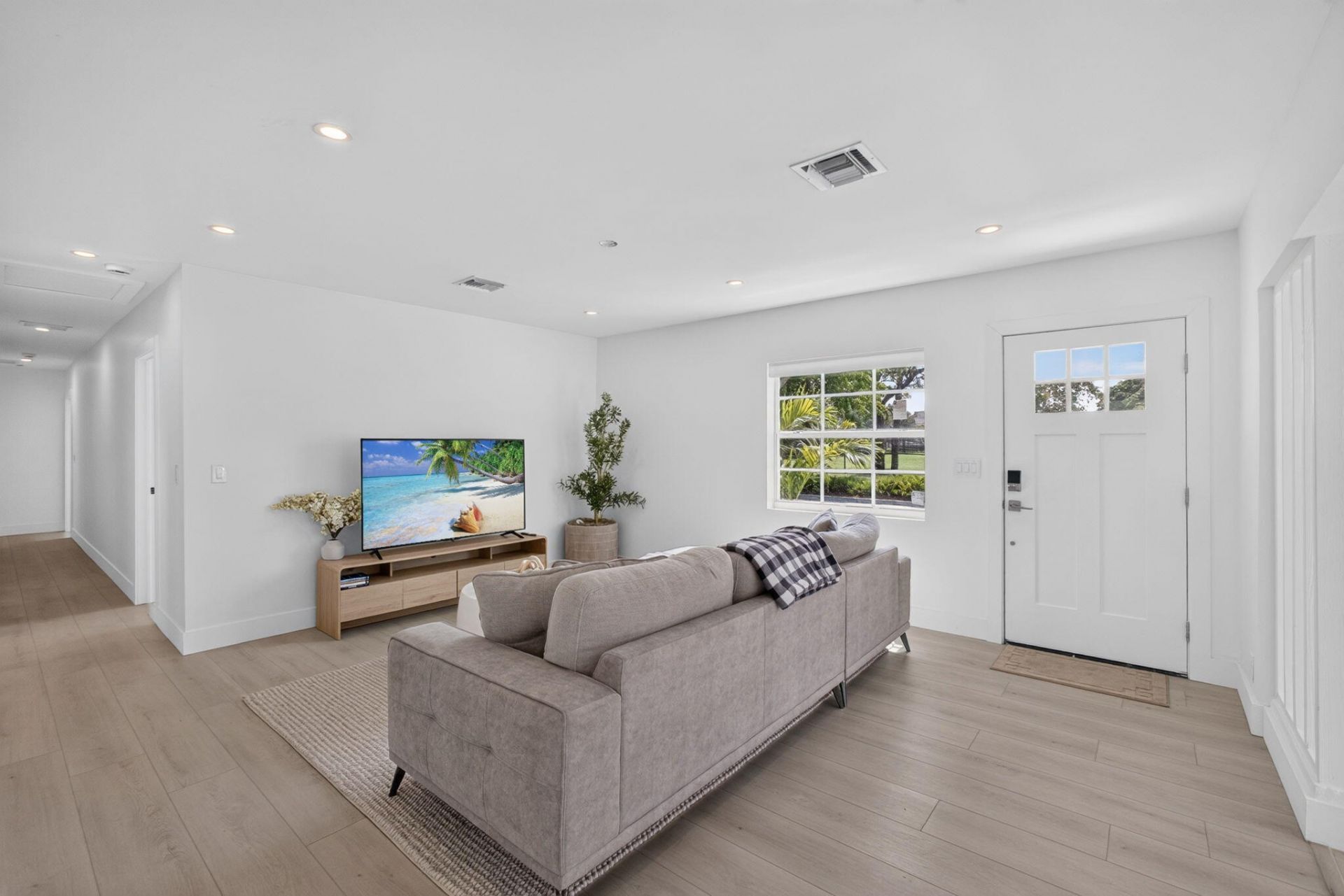3400 Parker Avenue, West Palm Beach, FL 33405 Photo