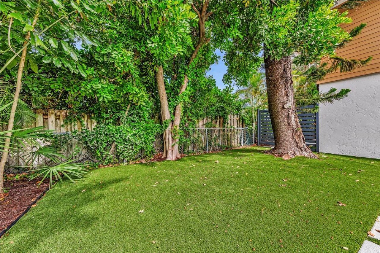 342 N Fairway N, Tequesta, FL 33469 Photo