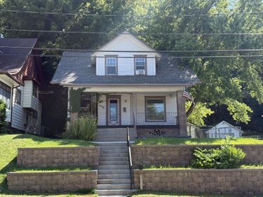 220 LINCOLN Avenue, COUNCIL BLUFFS, IA 51503