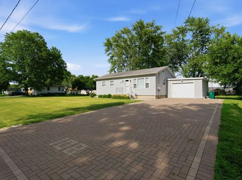 Main Photo