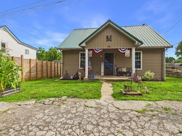 56 Longwall Street, Shinnston, WV 26431