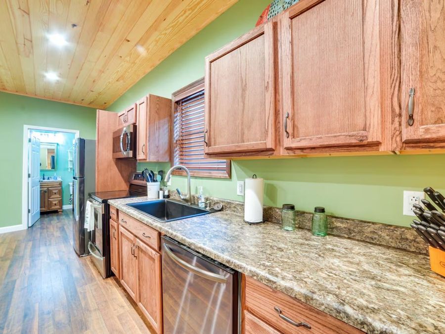 Property Image 11