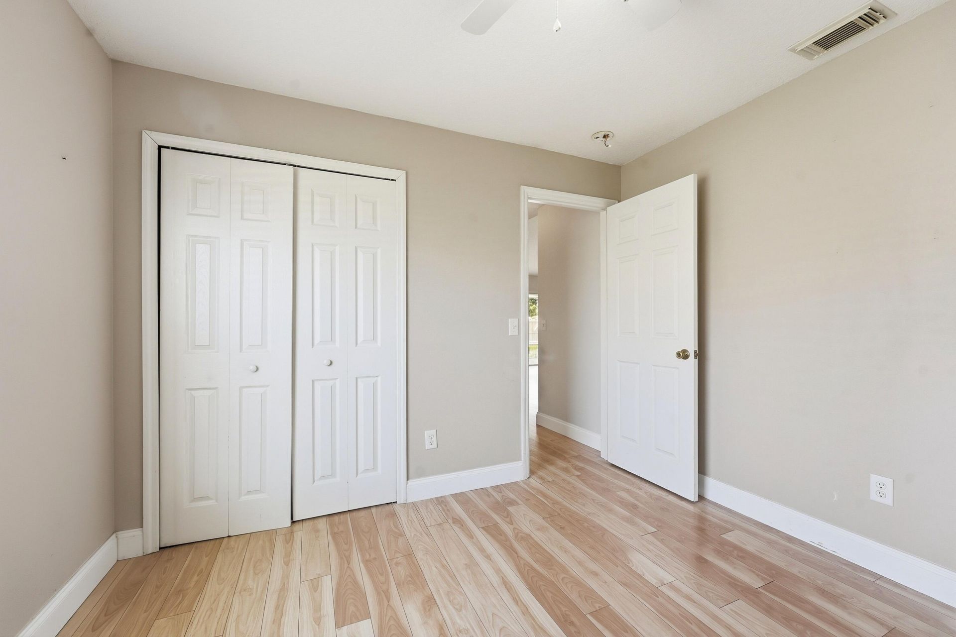 292 SW Pagoda Terrace, Port Saint Lucie, FL 34984 Photo