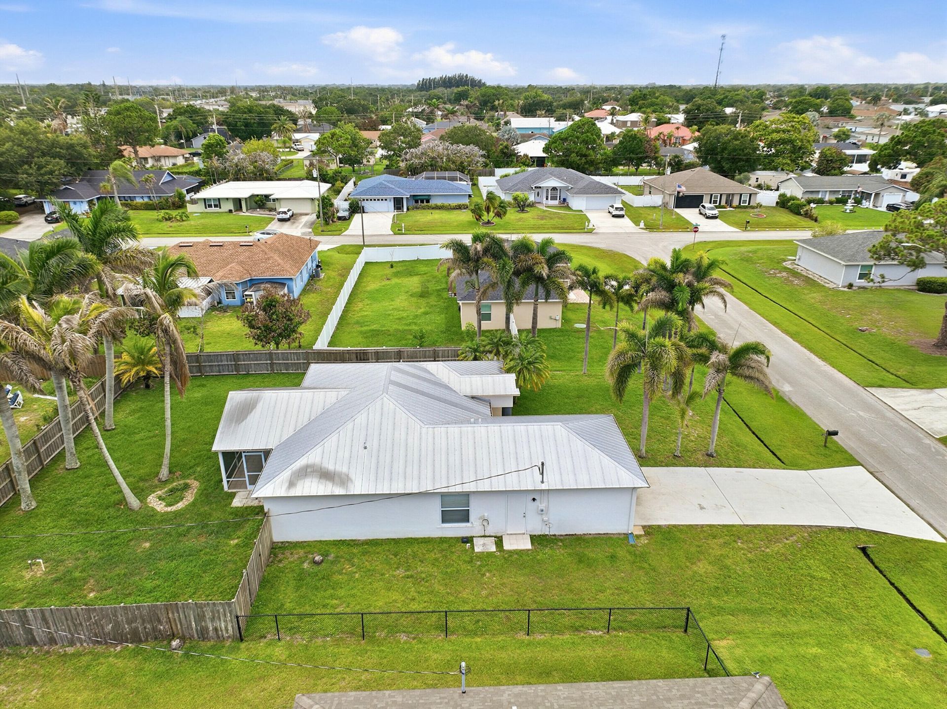 292 SW Pagoda Terrace, Port Saint Lucie, FL 34984 Photo
