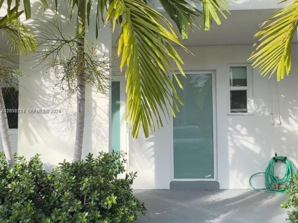 Unit 2, Miami Shores, FL 33138
