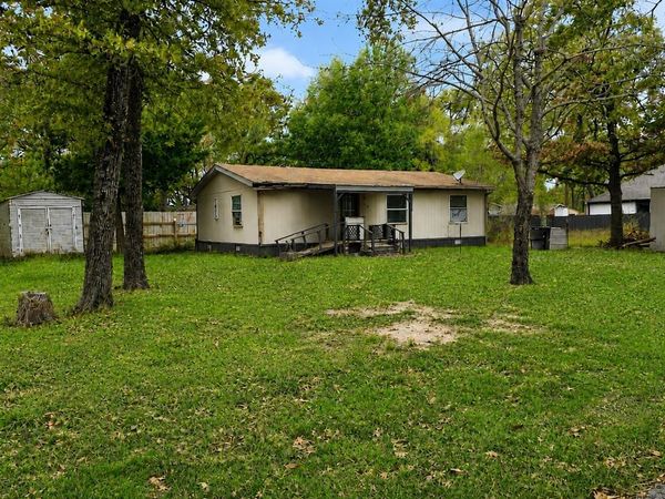 143 Chillacothe Trail, Mabank, TX 75156