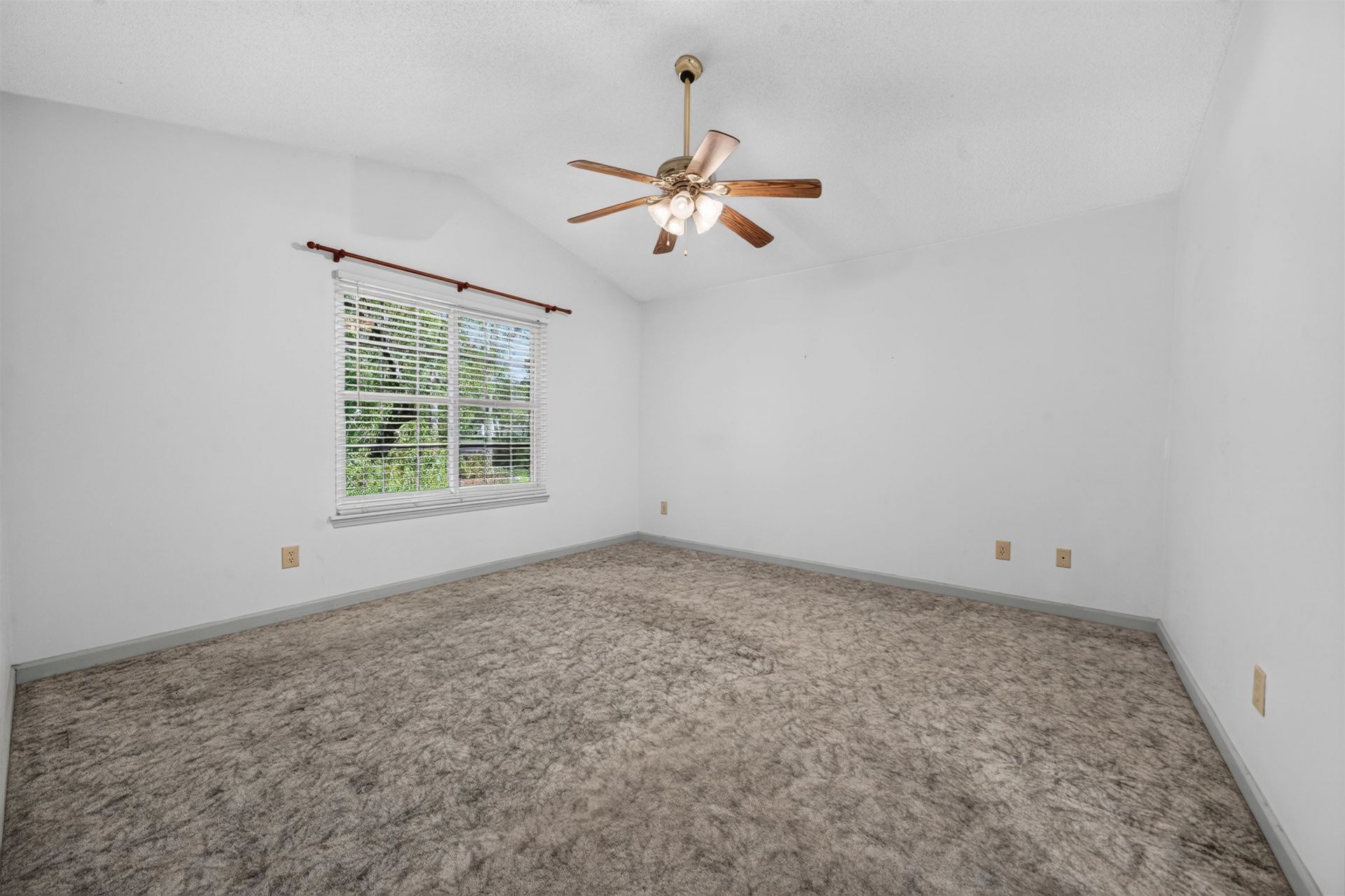 6627 E Sweetbriar Trail Photo 6