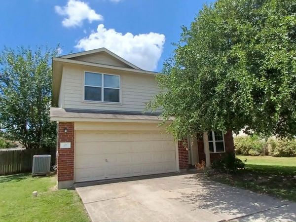 121 Wegstrom ST, Hutto, TX 78634