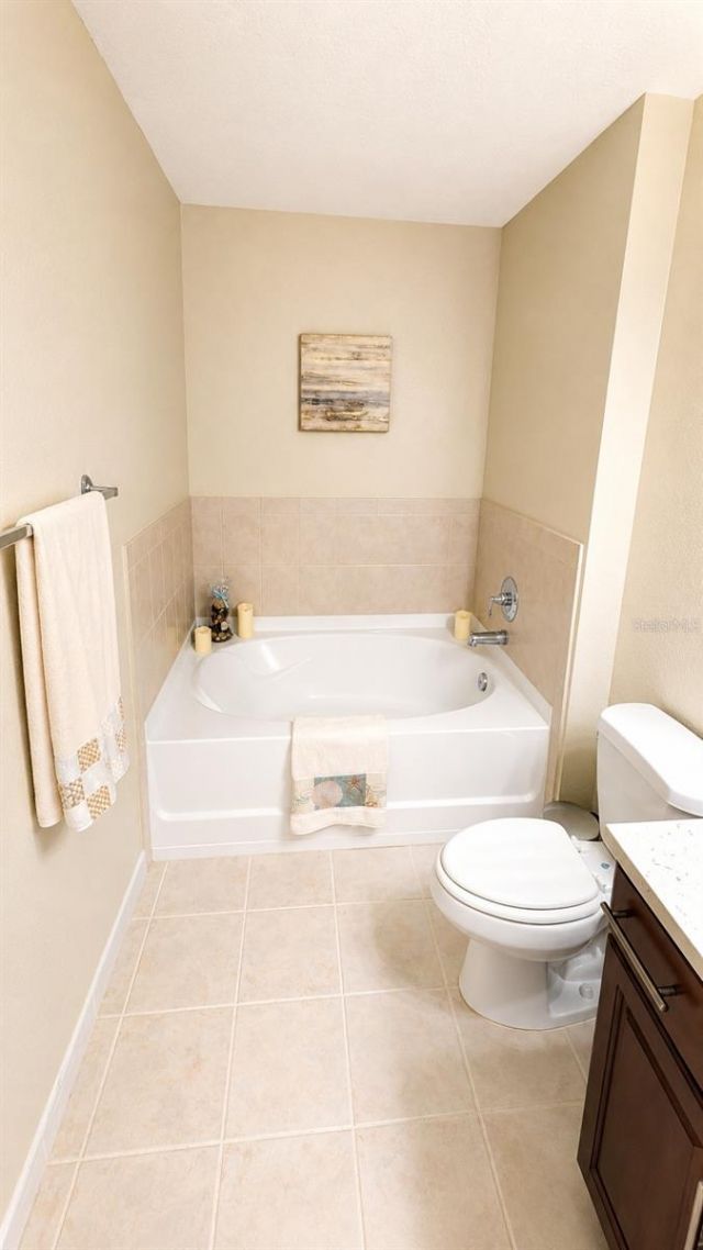 1064 N Tamiami Trail, Unit 1320, Sarasota, FL 34236 Photo
