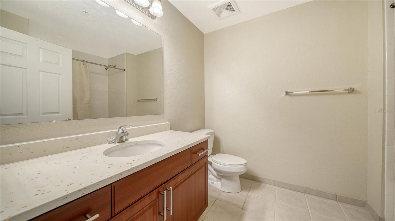 1064 N Tamiami Trail , Unit 1320, Sarasota, FL 34236 Photo
