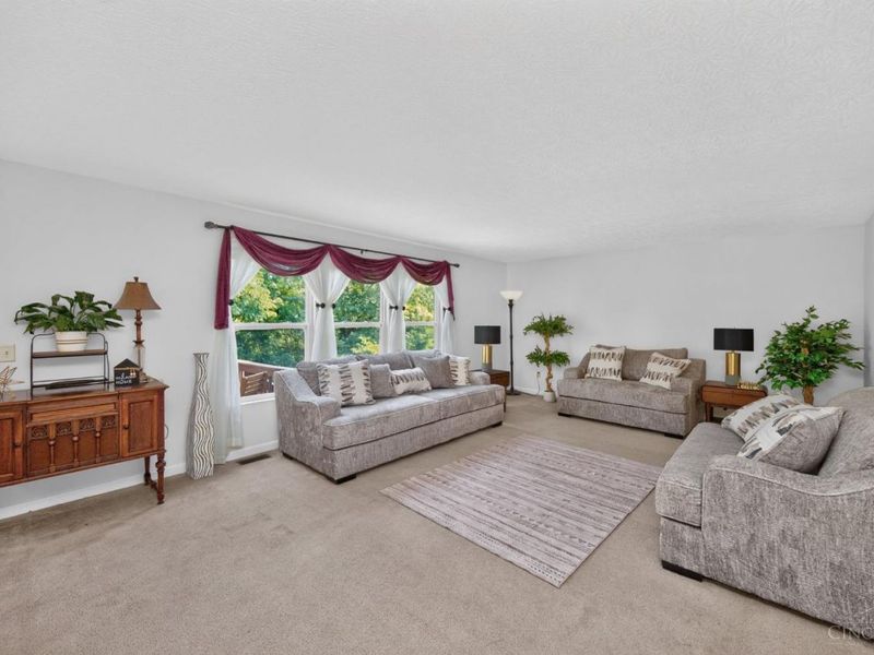 204 Lights Pointe Court, New Richmond, OH 45157 Photo 14