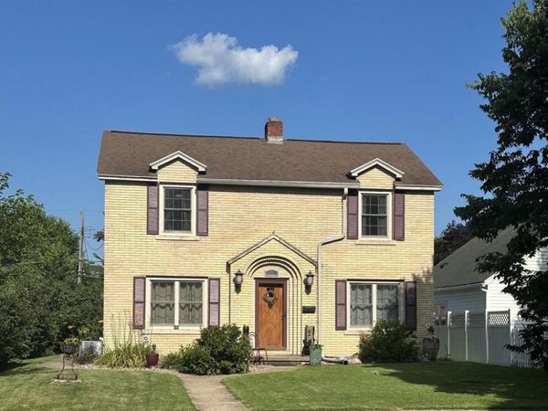 608 22nd STREET N, La Crosse, WI 54601