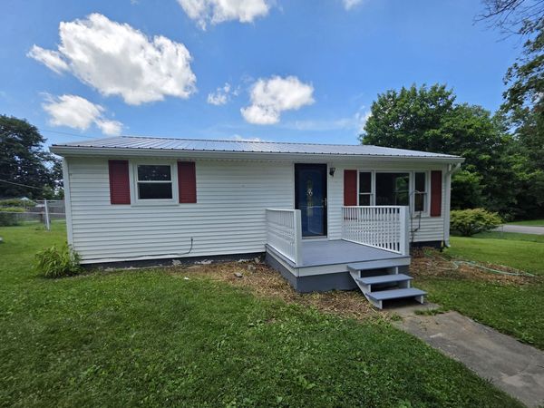 532 E Bond Avenue, Marion, IN 46952
