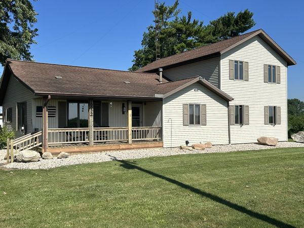 10239 Krugh Road, Mendon, OH 45862