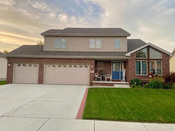 340 E 123rd Place, Crown Point, IN 46307