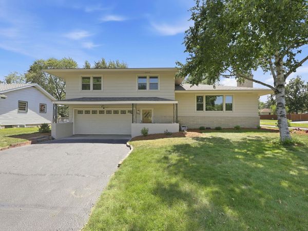 2919 64th Avenue N, Brooklyn Center, MN 55430