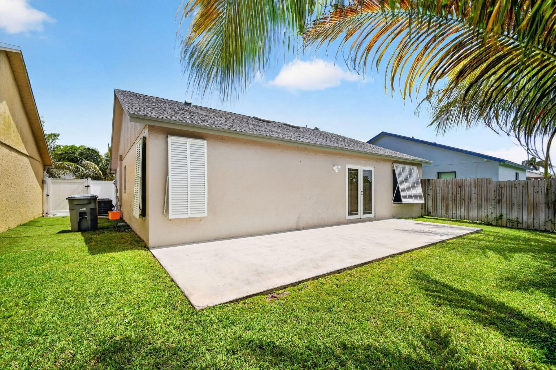 5052 Arbor Glen Circle, Lake Worth, FL 33463 Photo