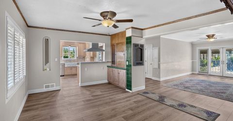 16696 N Locust Tree Rd, Lodi, CA 95240 Photo