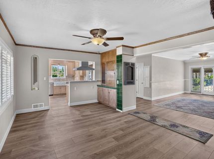 16696 N Locust Tree Rd, Lodi, CA 95240 Photo