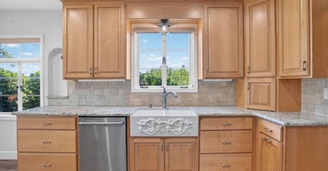 16696 N Locust Tree Rd, Lodi, CA 95240 Photo