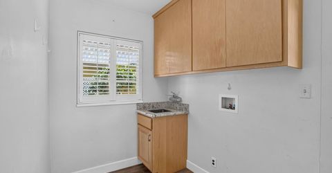 16696 N Locust Tree Rd, Lodi, CA 95240 Photo