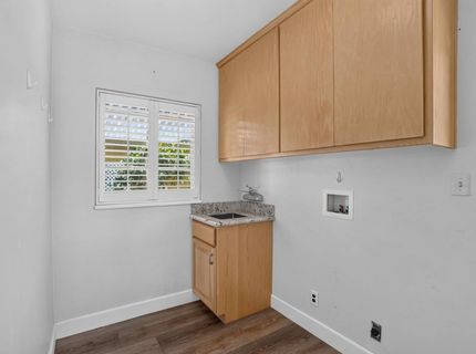 16696 N Locust Tree Rd, Lodi, CA 95240 Photo