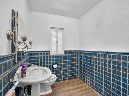 16696 N Locust Tree Rd, Lodi, CA 95240 Photo