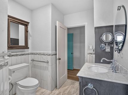 16696 N Locust Tree Rd, Lodi, CA 95240 Photo