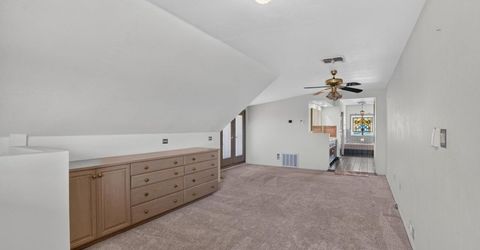 16696 N Locust Tree Rd, Lodi, CA 95240 Photo
