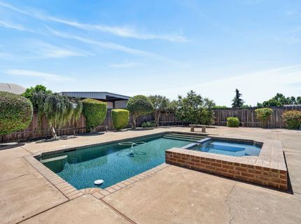 16696 N Locust Tree Rd, Lodi, CA 95240 Photo