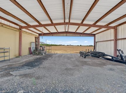 16696 N Locust Tree Rd, Lodi, CA 95240 Photo
