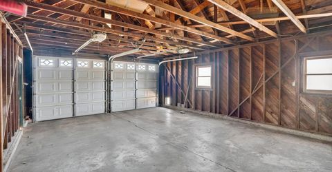 16696 N Locust Tree Rd, Lodi, CA 95240 Photo