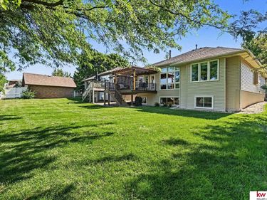 9920 S 172 Circle, Omaha, NE 68136