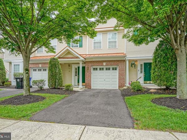 311 LISA WAY , CINNAMINSON, NJ 08077