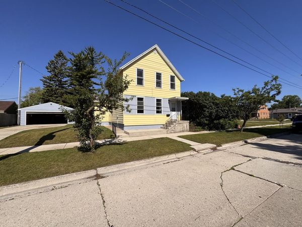 2512 S 10th STREET, Sheboygan, WI 53081