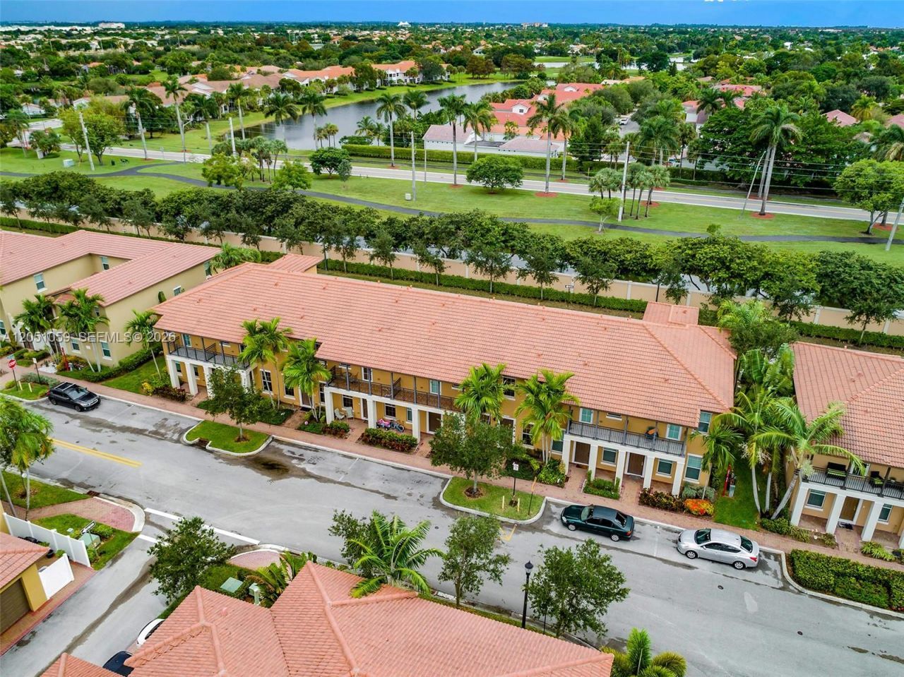 1213 SW 147th Ave , Pembroke Pines, FL 33027 Photo