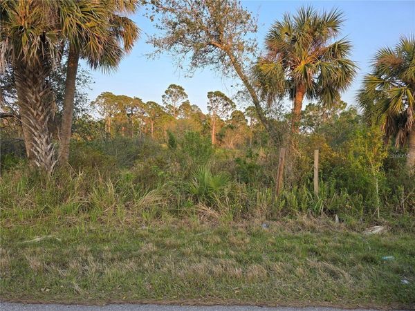 2592 MCPHEARSON DRIVE , PORT CHARLOTTE, FL 33953