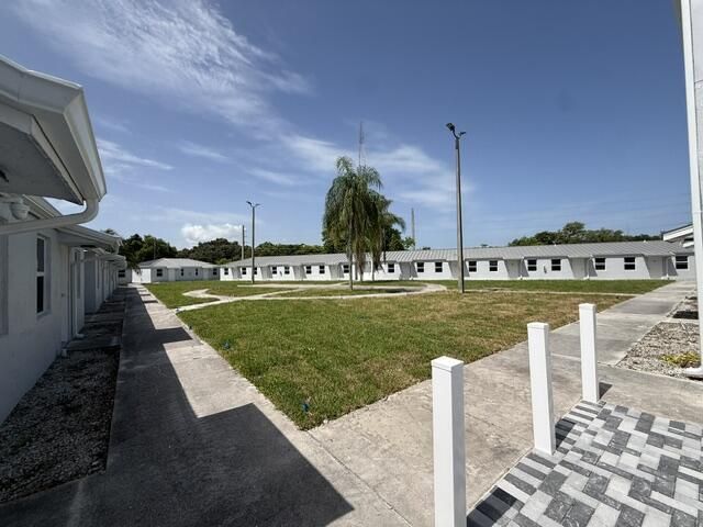 4393 Windsor Avenue, Unit 13, West Palm Beach, FL 33407 Photo